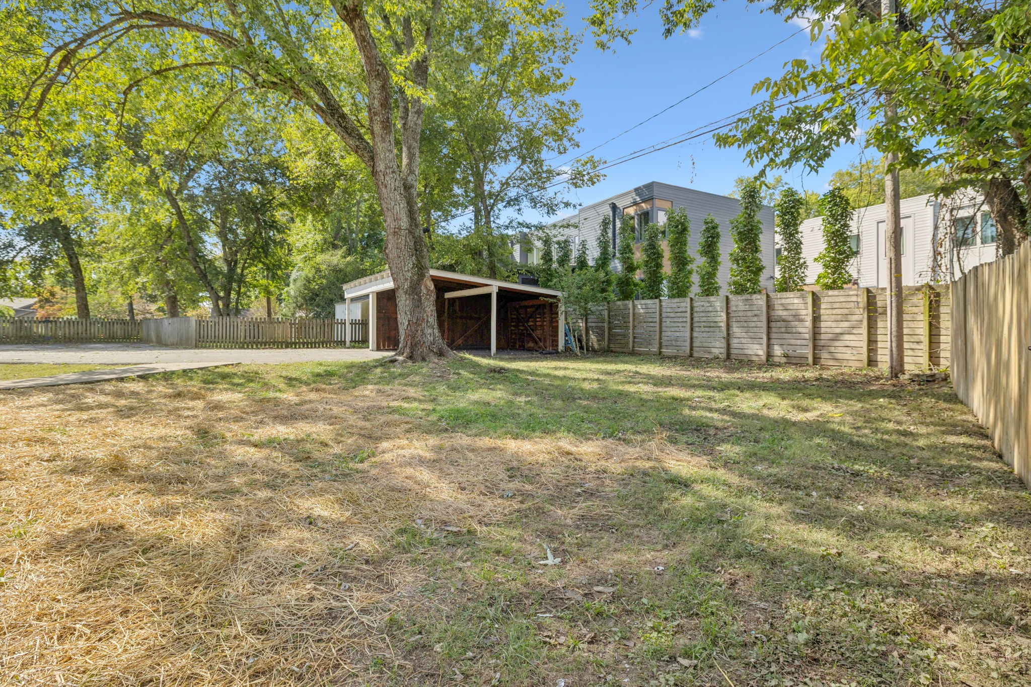 3605 Robin Rd