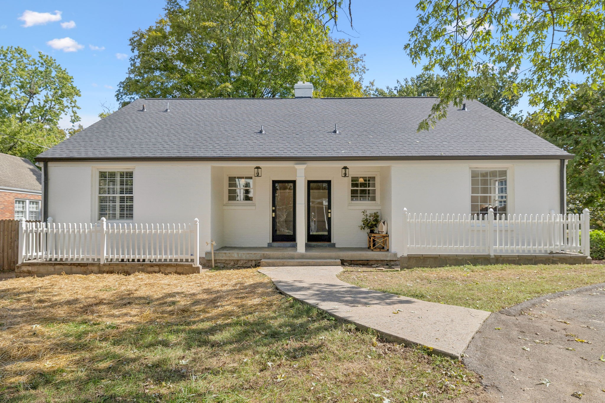 3605 Robin Rd