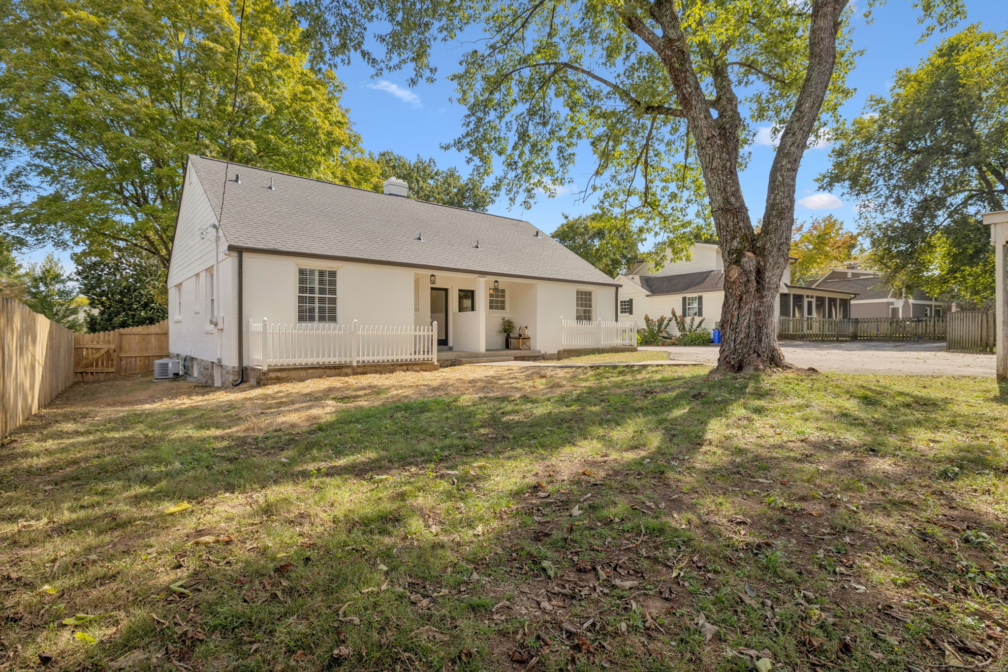 3605 Robin Rd