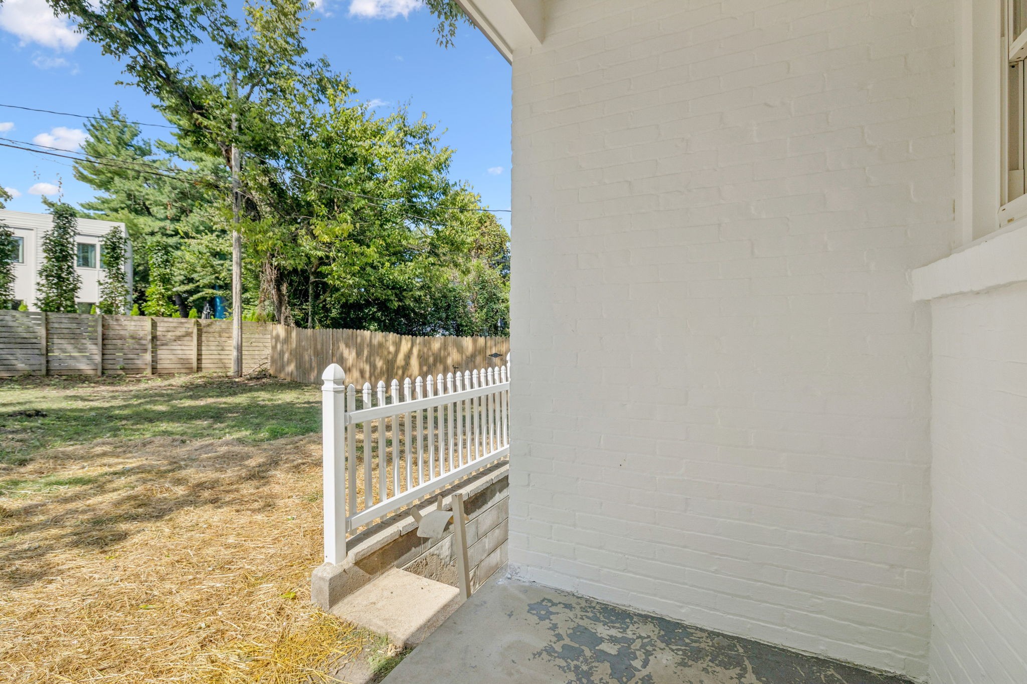 3605 Robin Rd