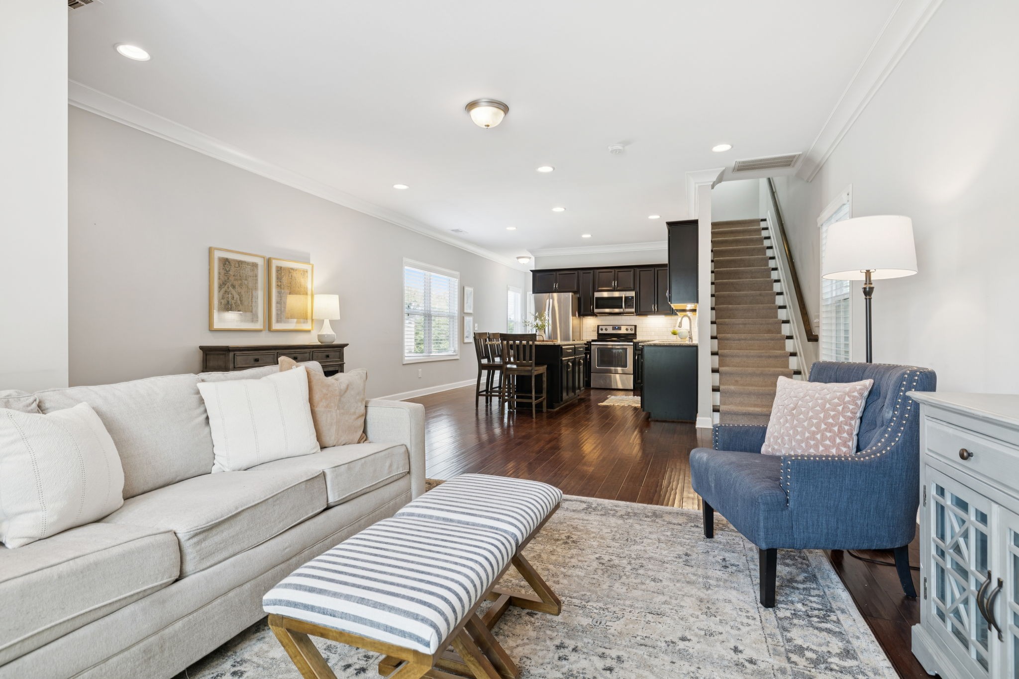 100 Walden Village Ct