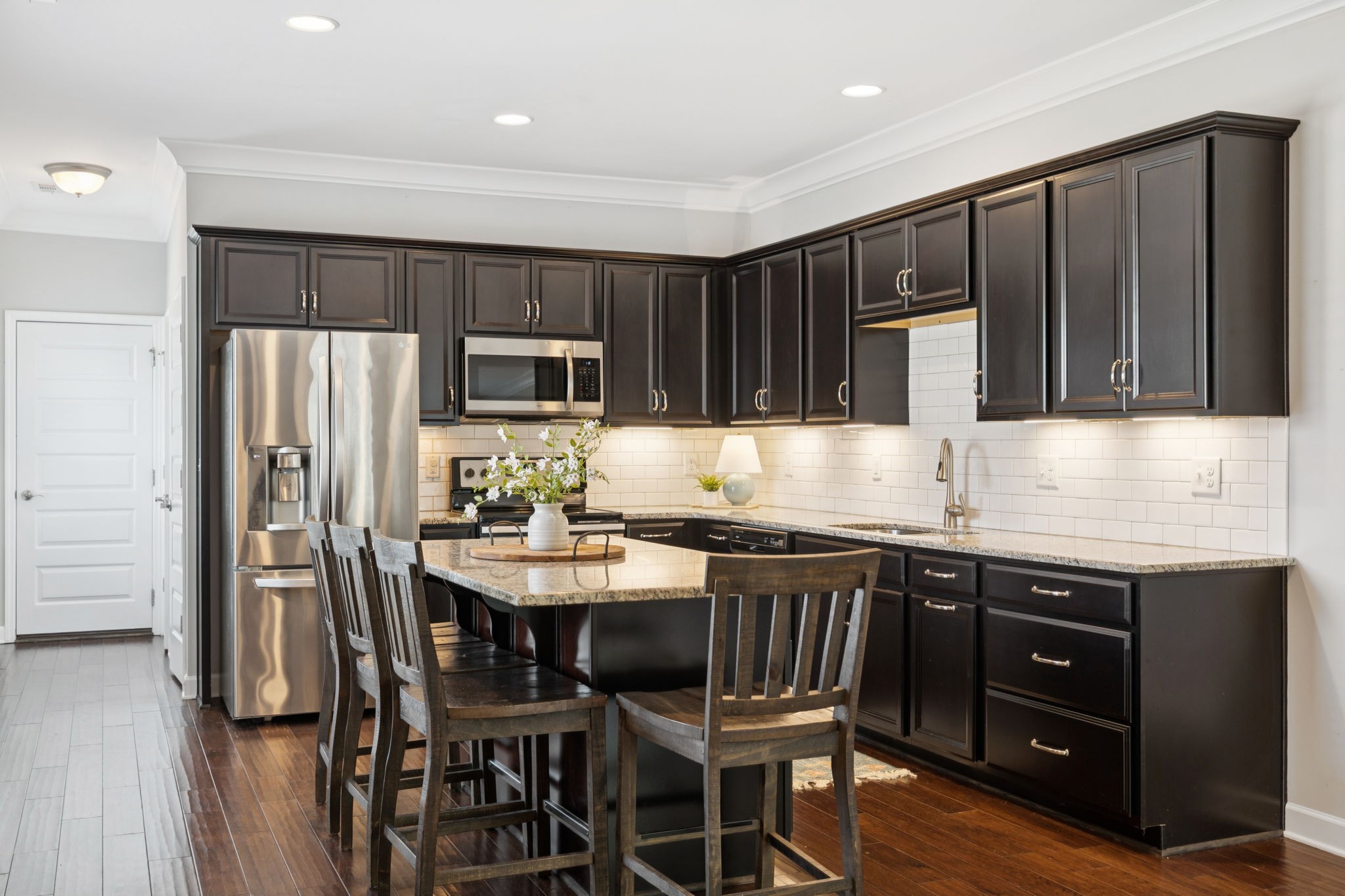 100 Walden Village Ct