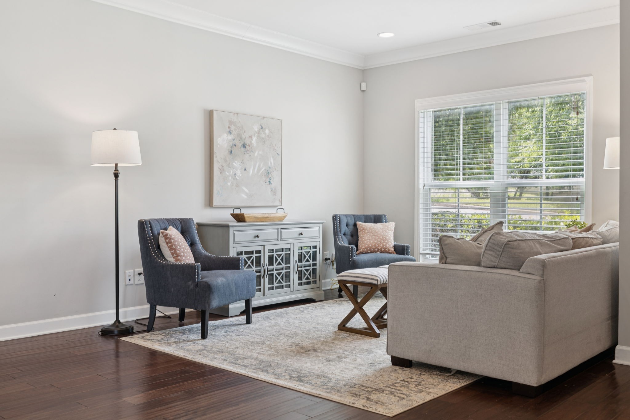 100 Walden Village Ct