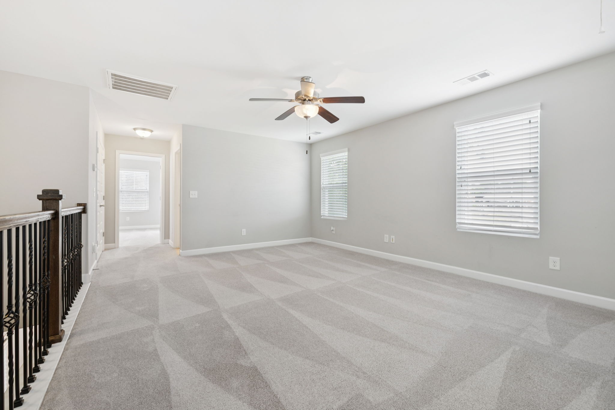 100 Walden Village Ct