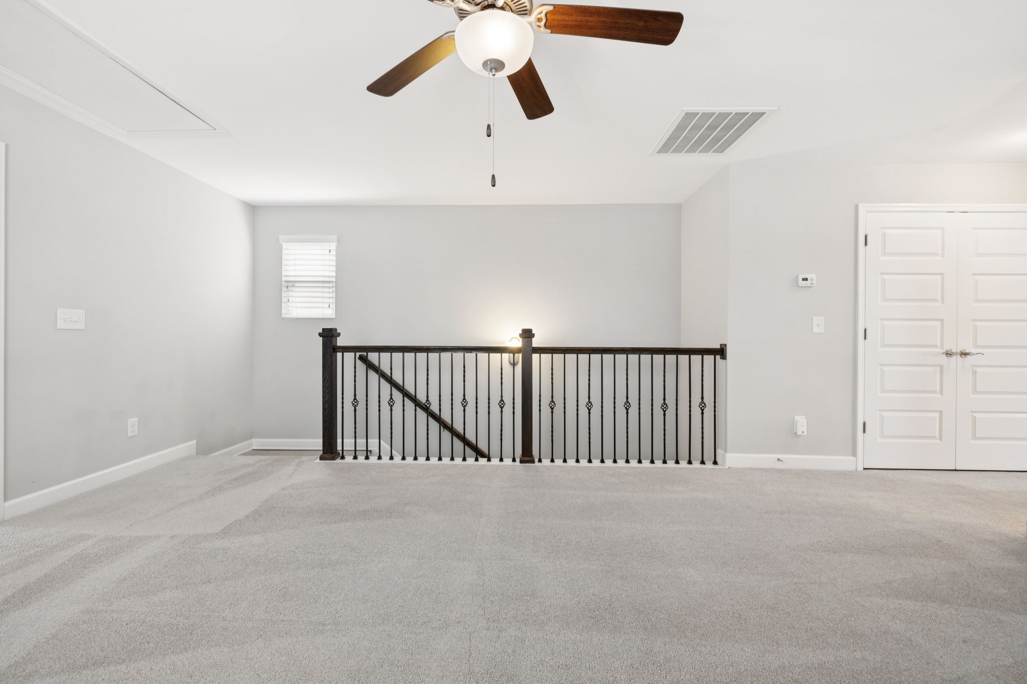 100 Walden Village Ct