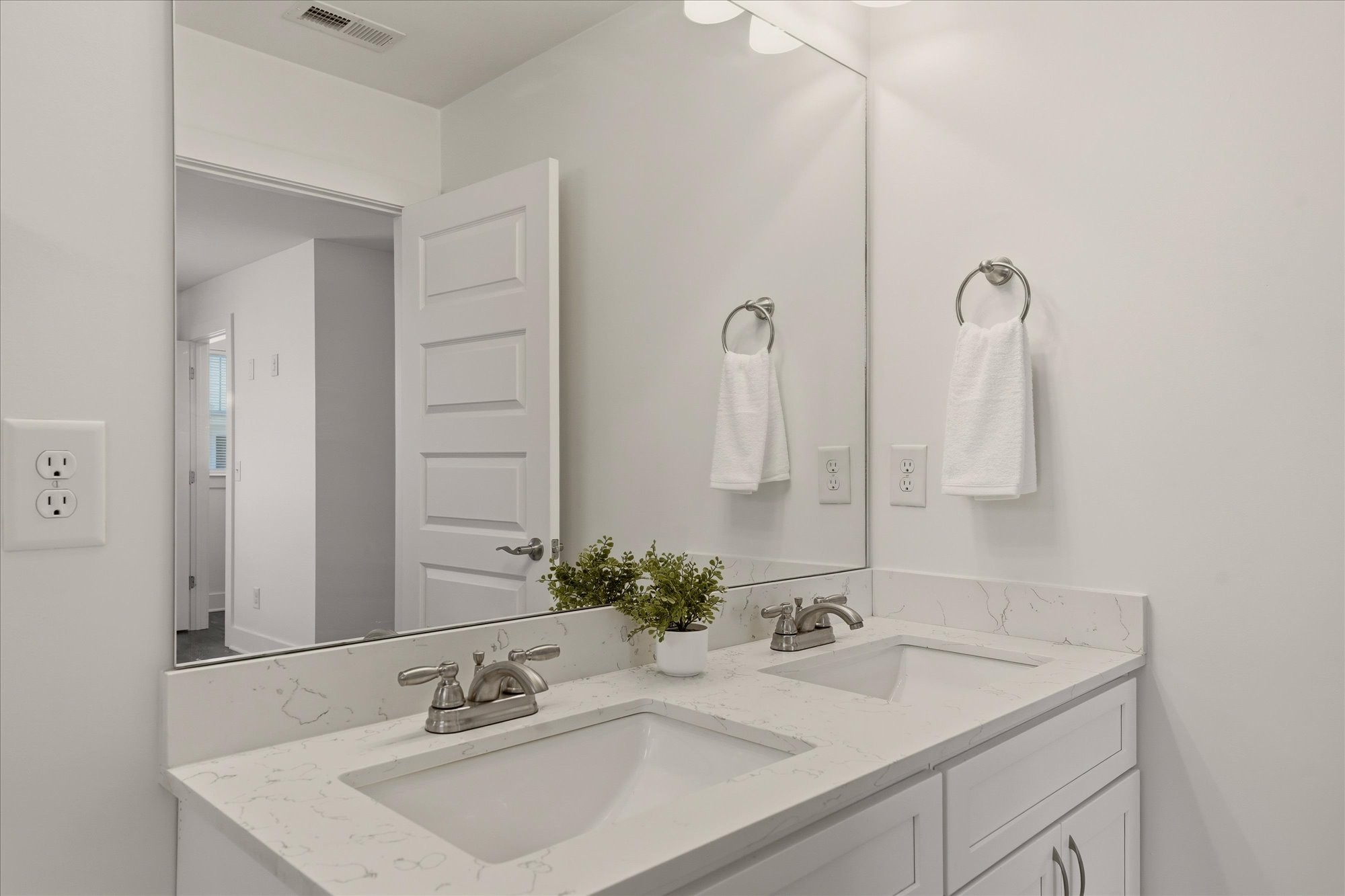 300 Stewarts Ferry Pike Unit: 6