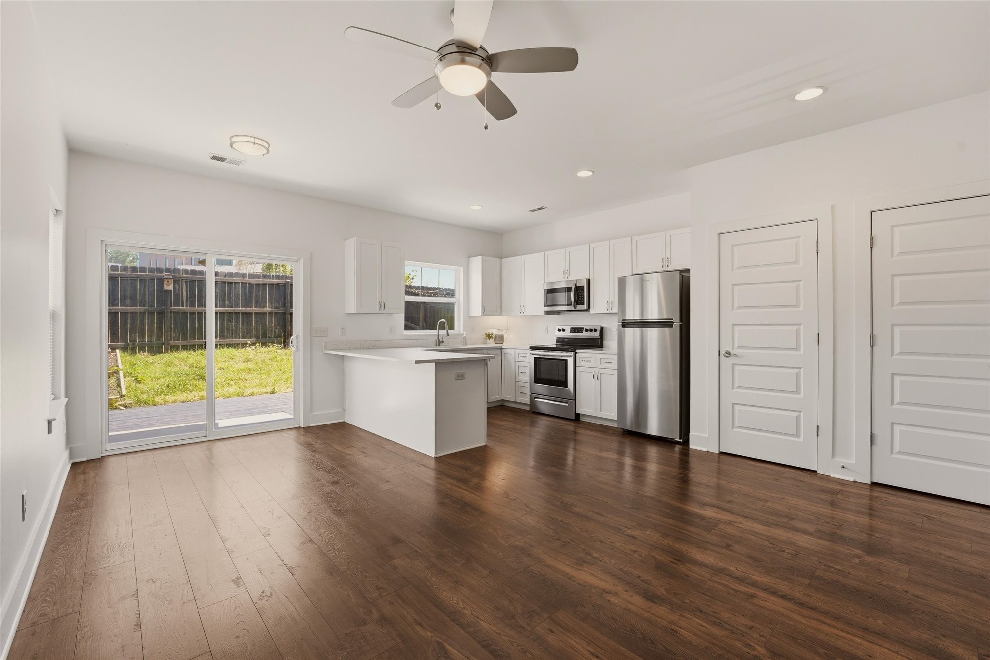 300 Stewarts Ferry Pike Unit: 6