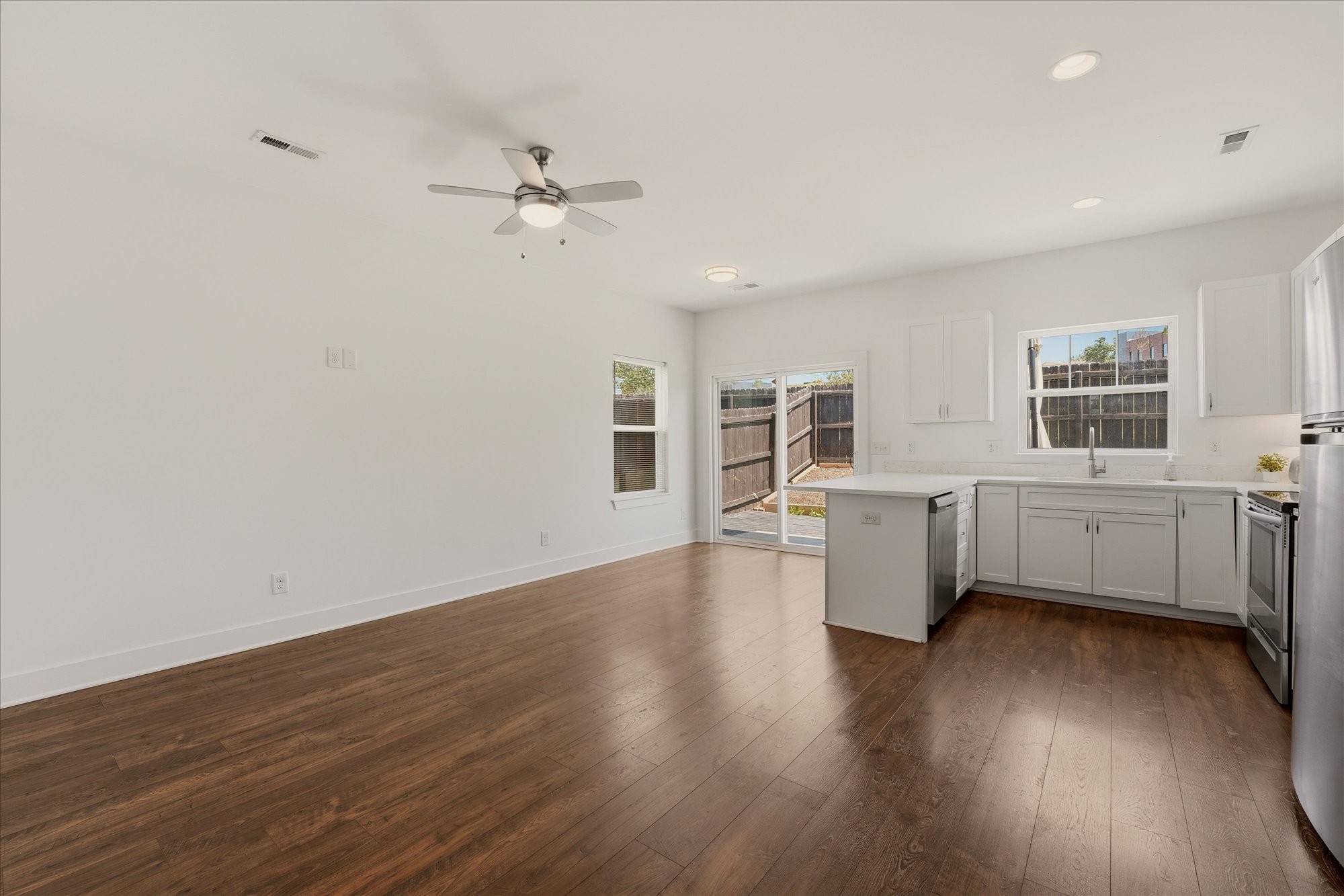 300 Stewarts Ferry Pike Unit: 6
