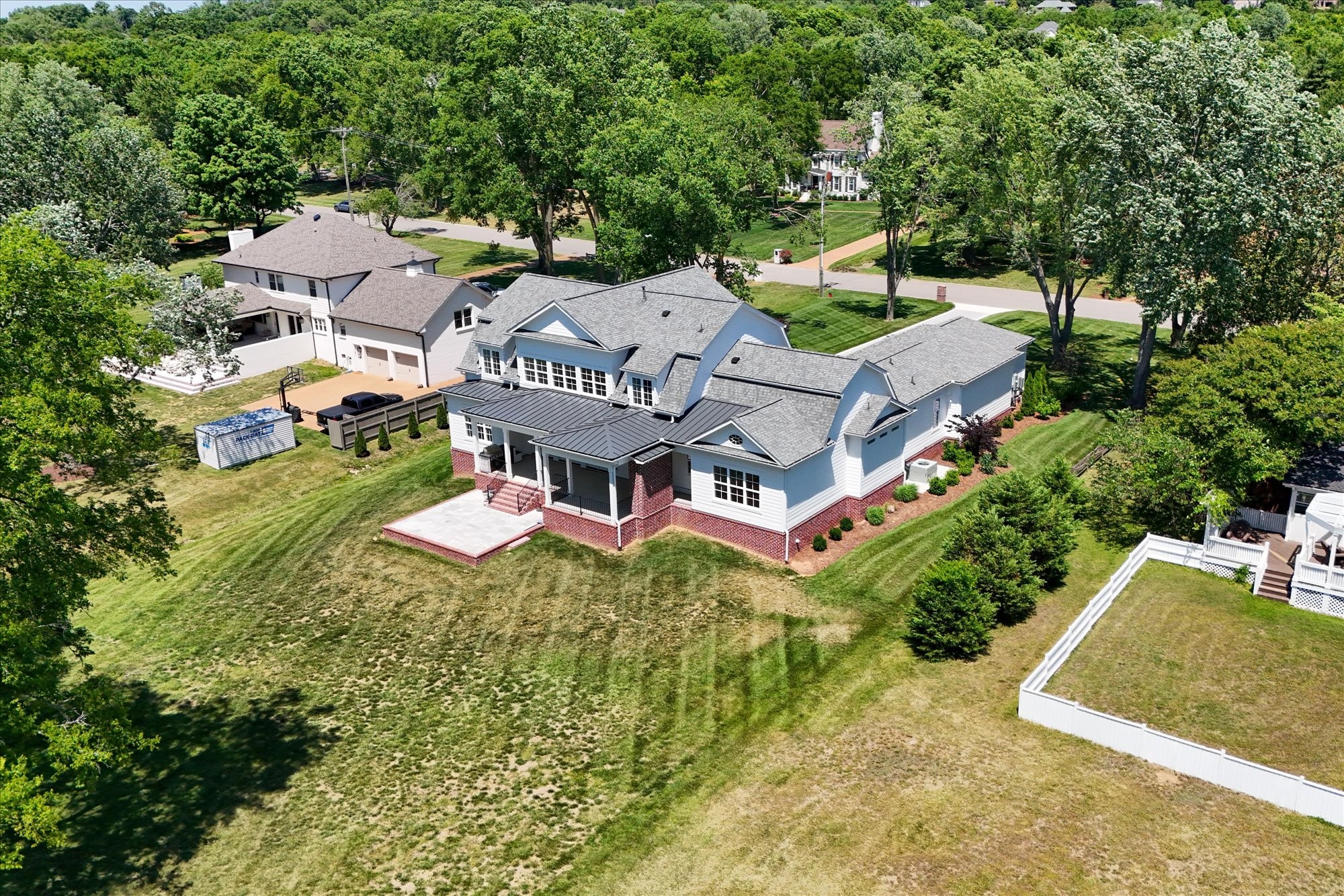 9215 Brushboro Dr