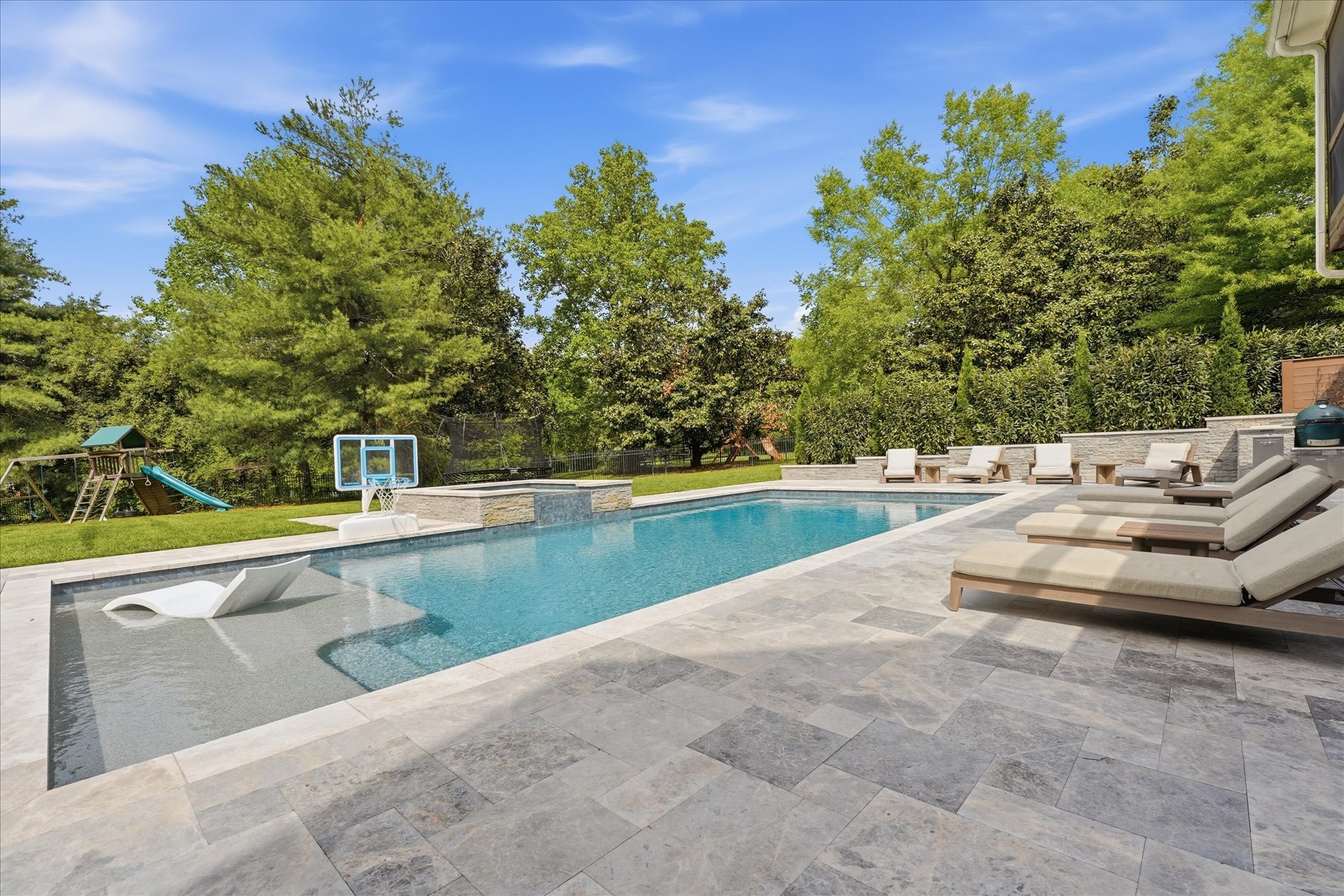 1775 Charity Dr