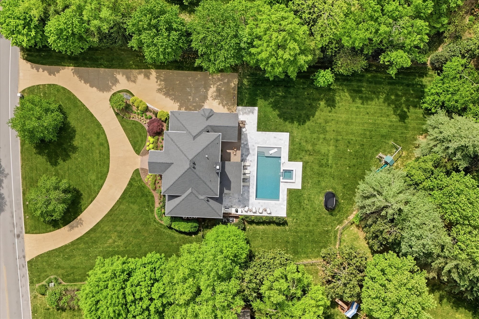 1775 Charity Dr