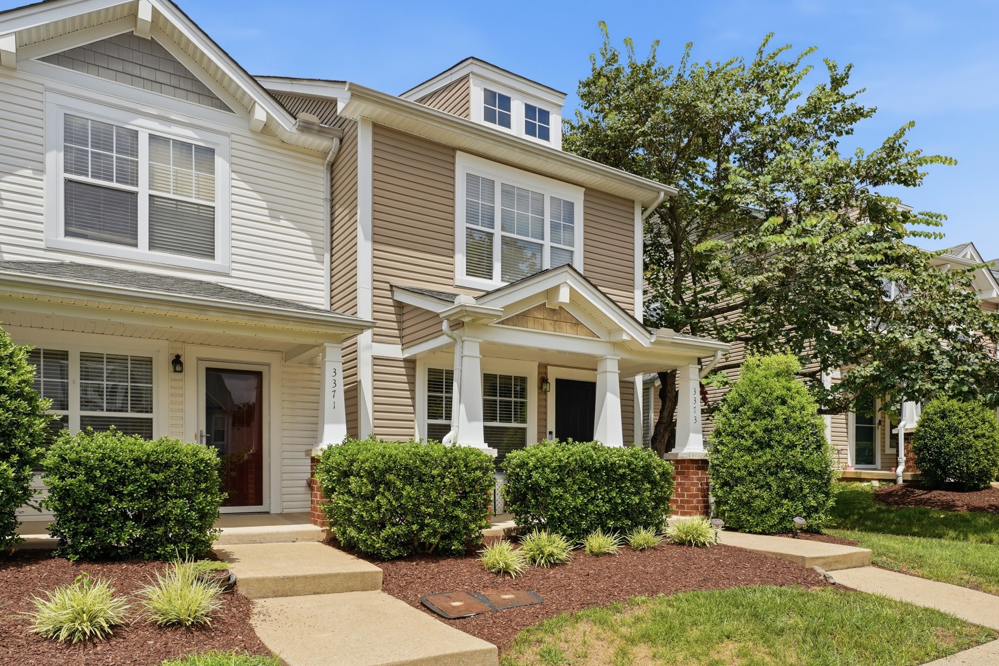 3373 Harpeth Springs Dr