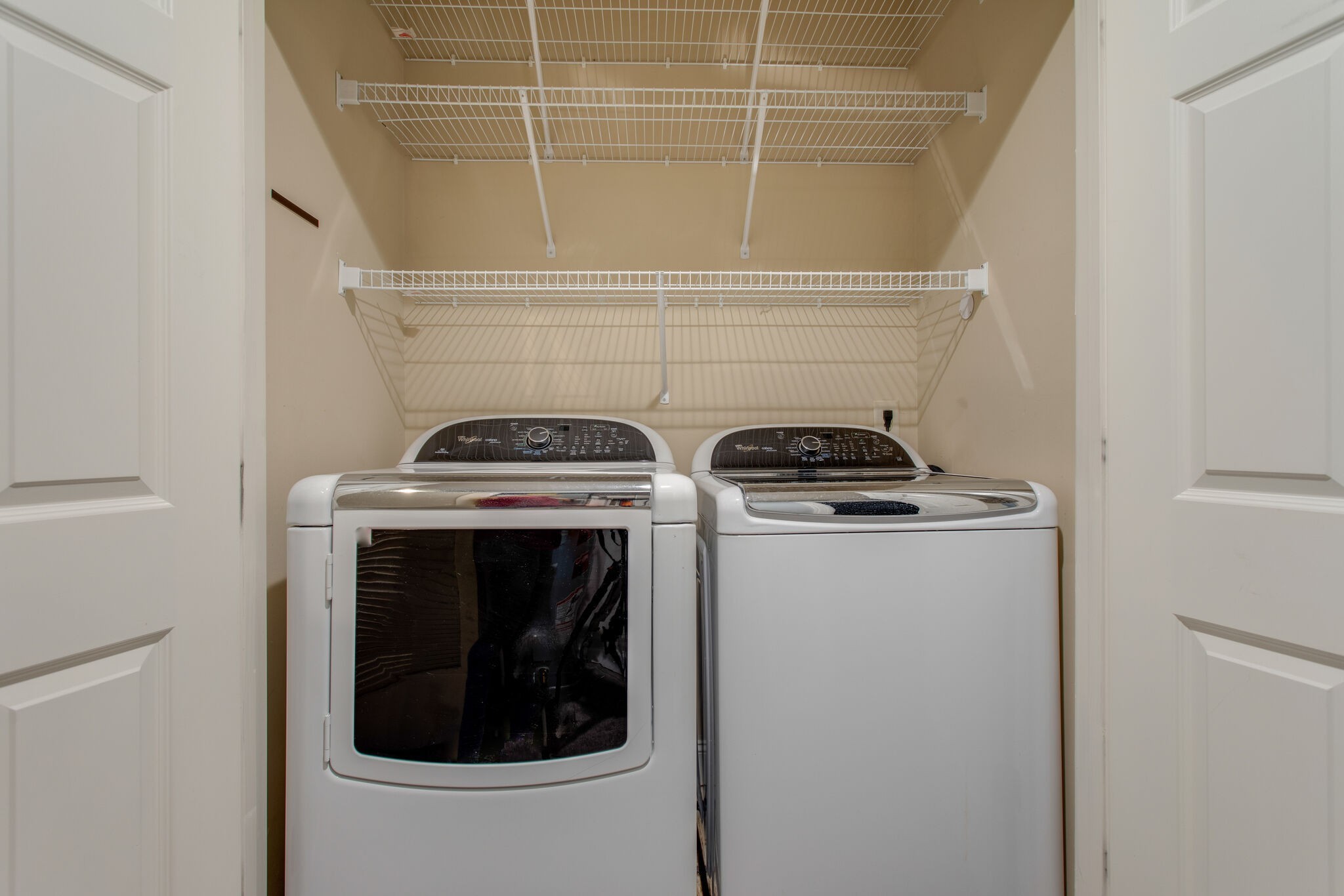209 Ashlawn Ct Unit: 209