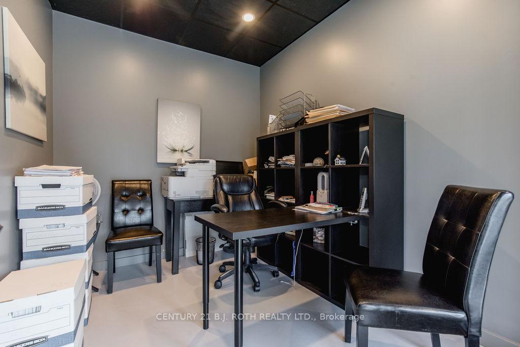 1370 Killarney Beach Road