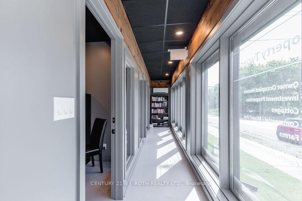 1370 Killarney Beach Road