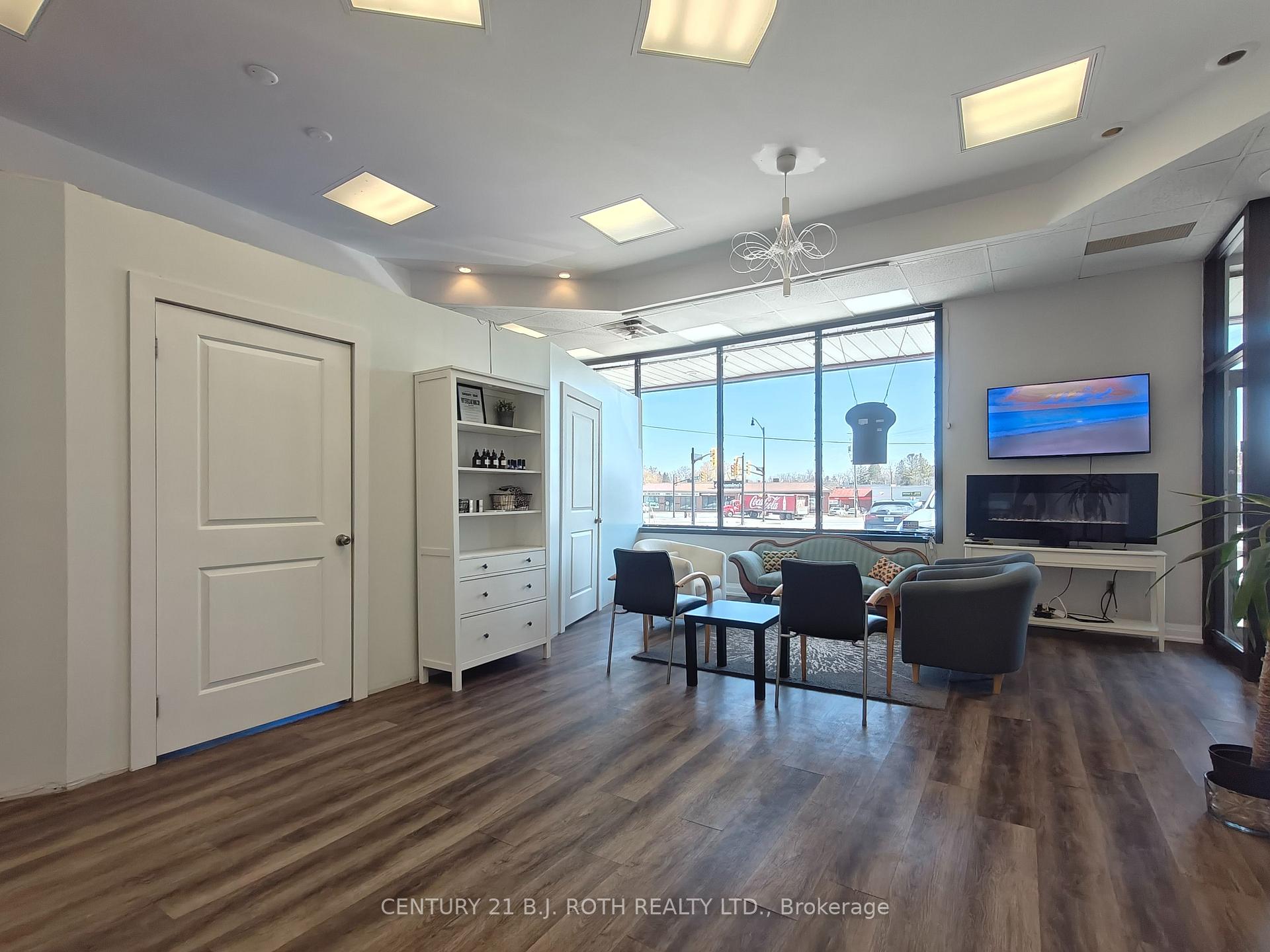 4 Pine River Road Unit 2