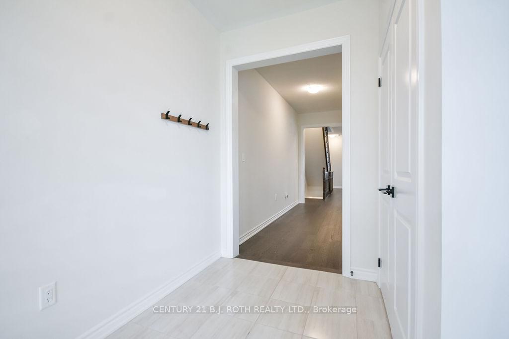 1521 Broderick Street