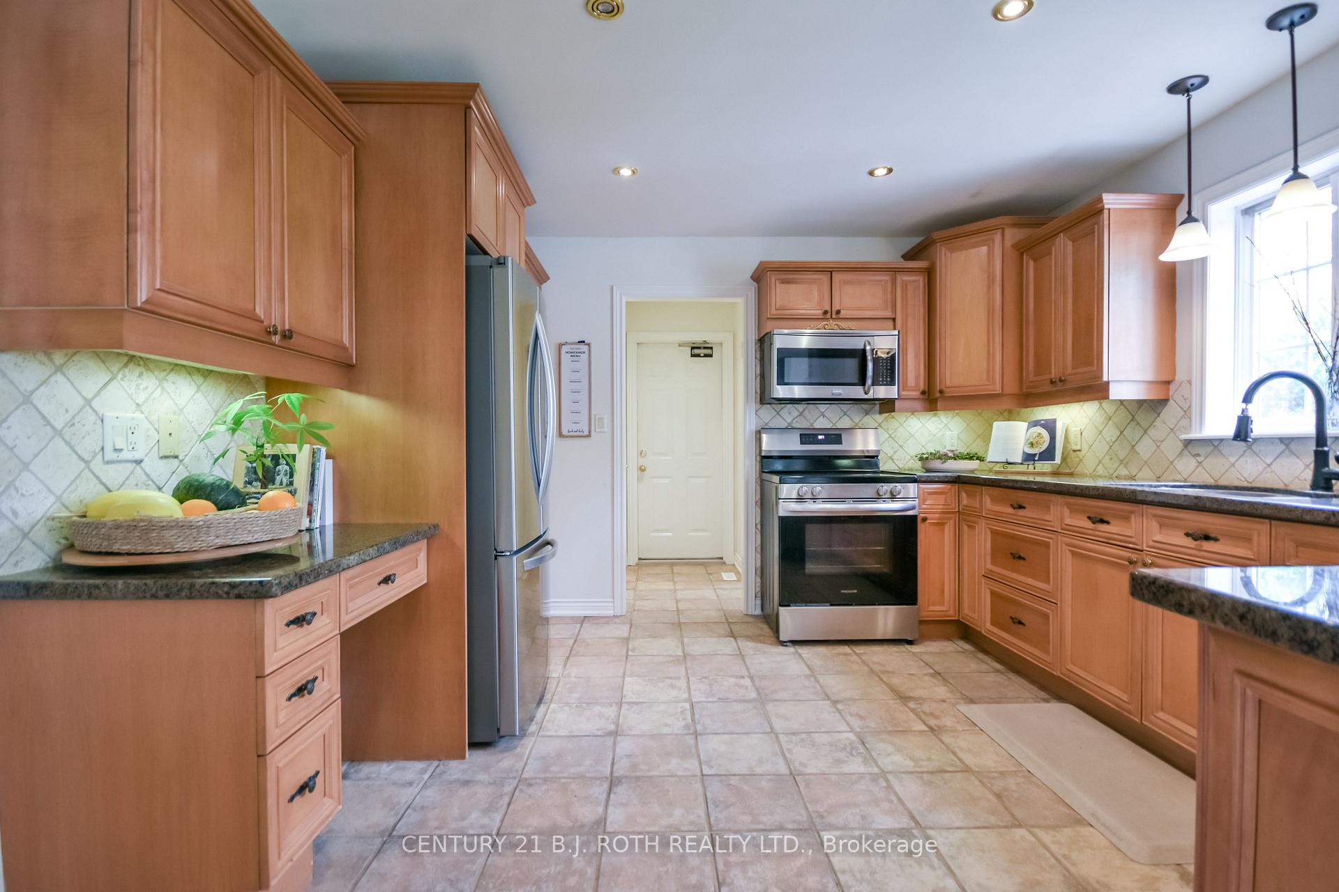 1 Evergreen Lane