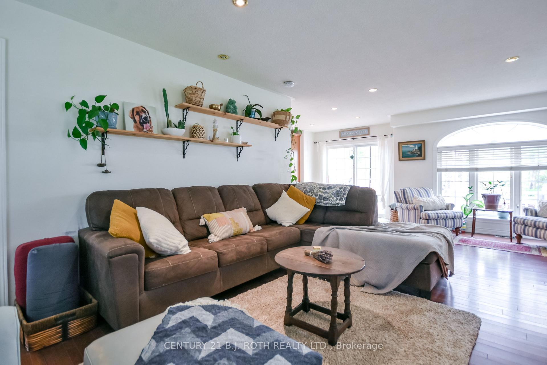 1 Evergreen Lane