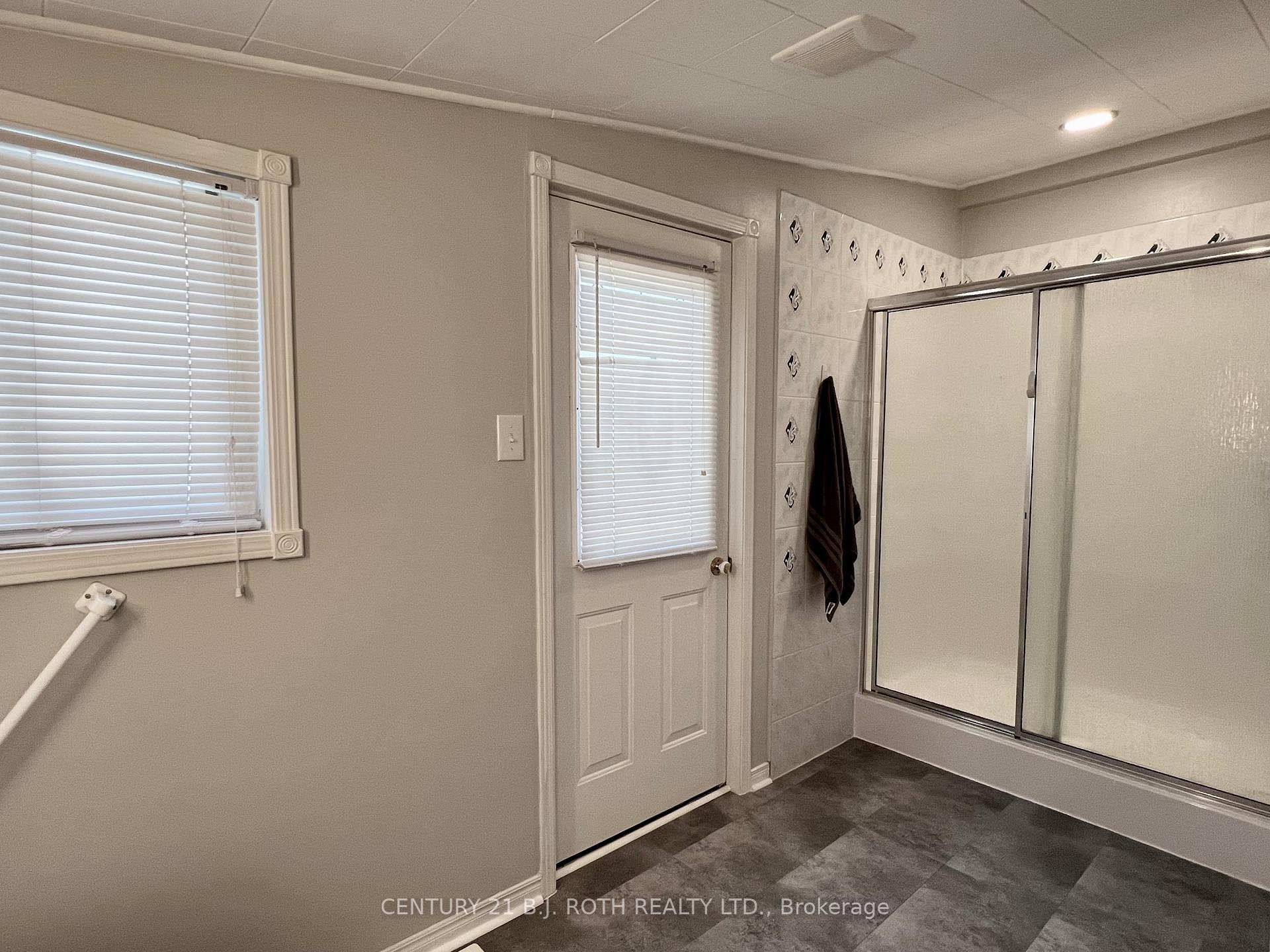 1 Nectarine Court