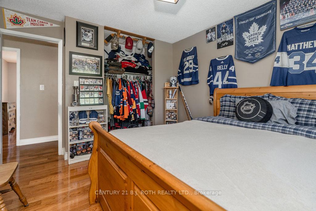 2823 Small Street