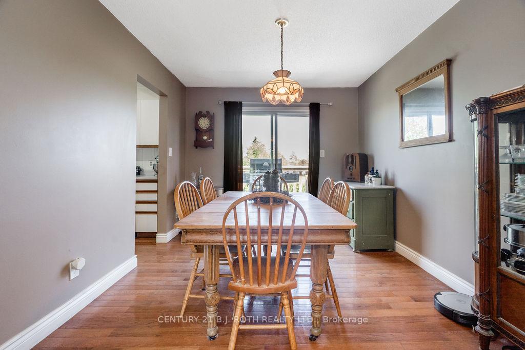 2823 Small Street