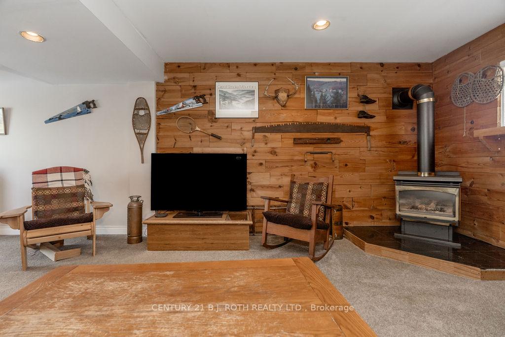 2823 Small Street