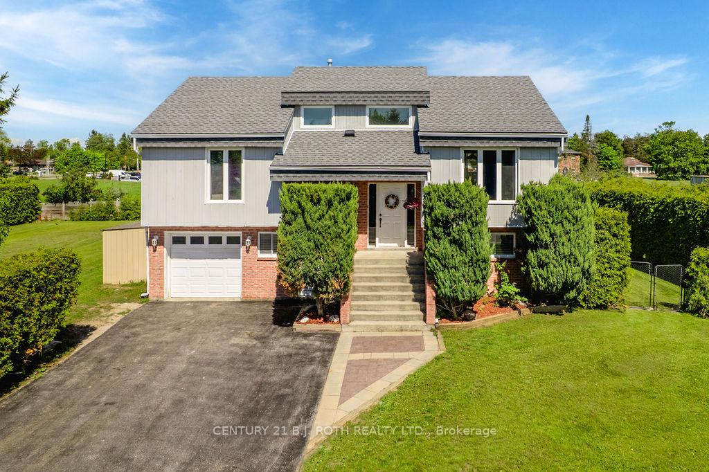 2823 Small Street