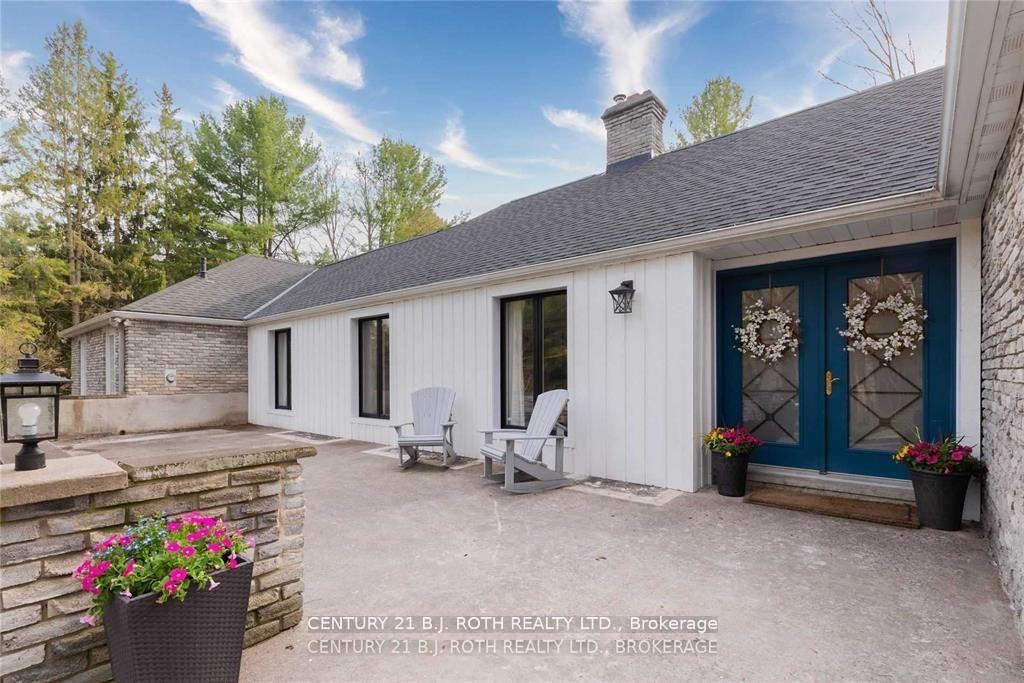 3274 Liah Lane