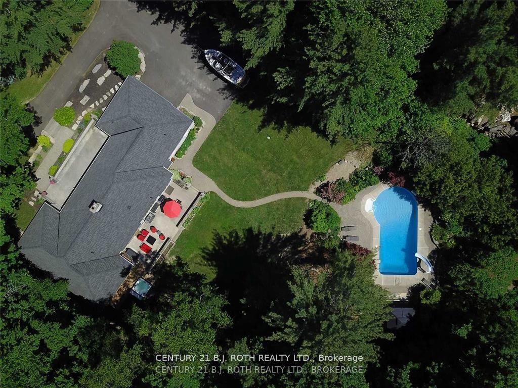 3274 Liah Lane