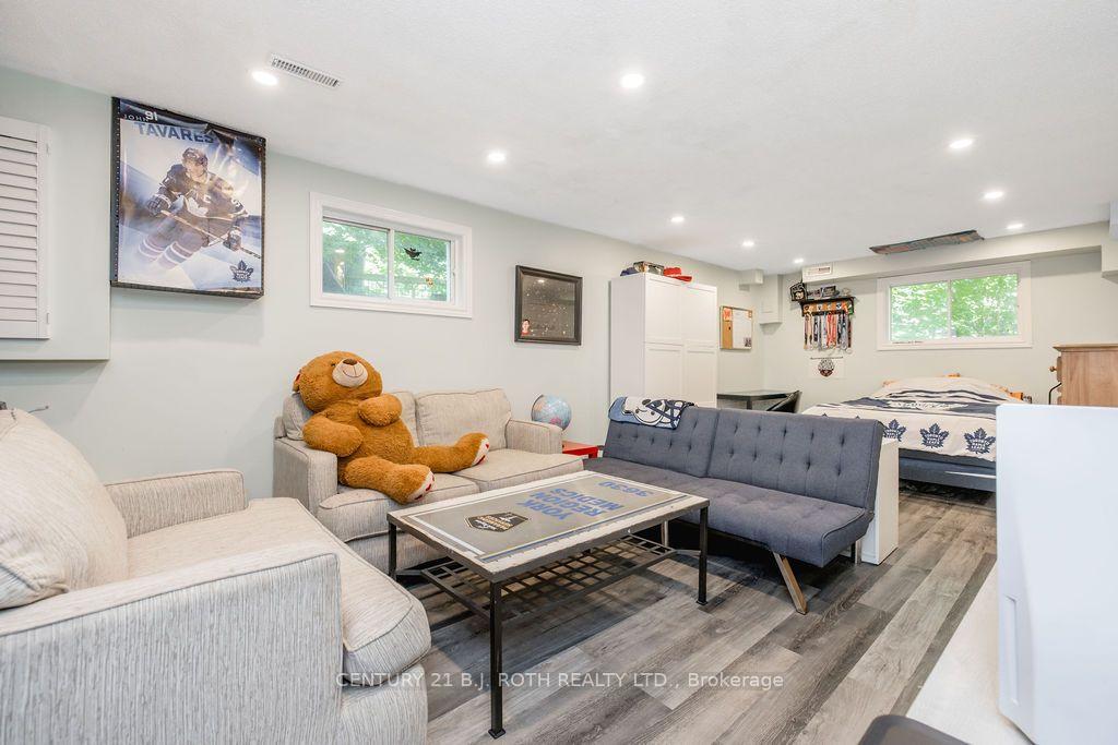 1844 Oakwood Road