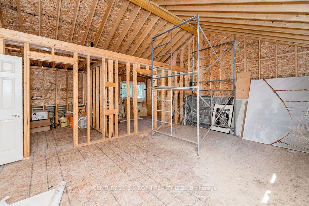 1844 Oakwood Road