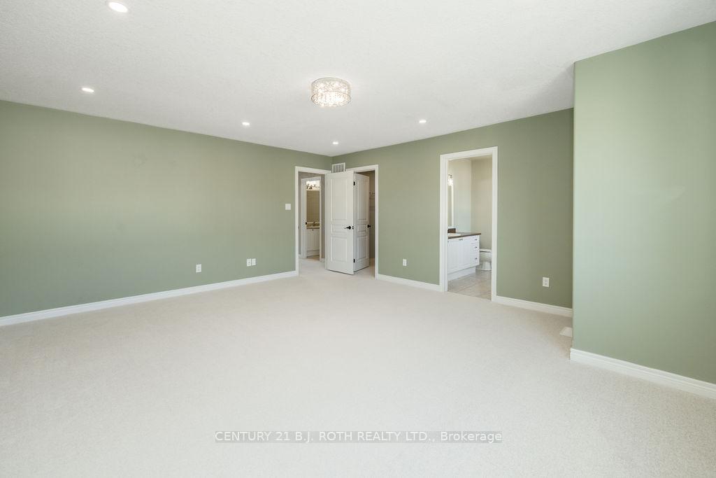 31 Mcmulkin Street