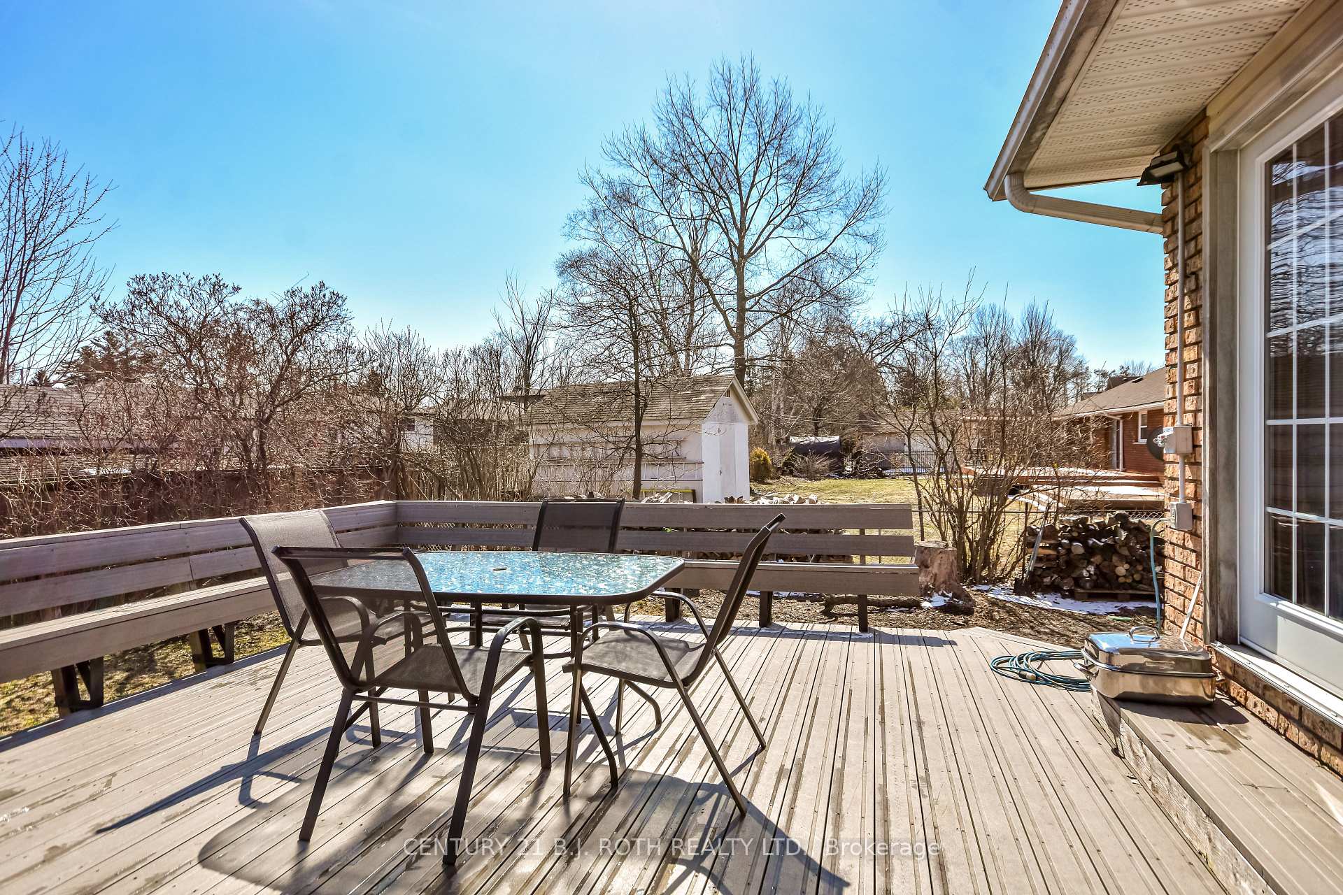 3039 Poplar Road