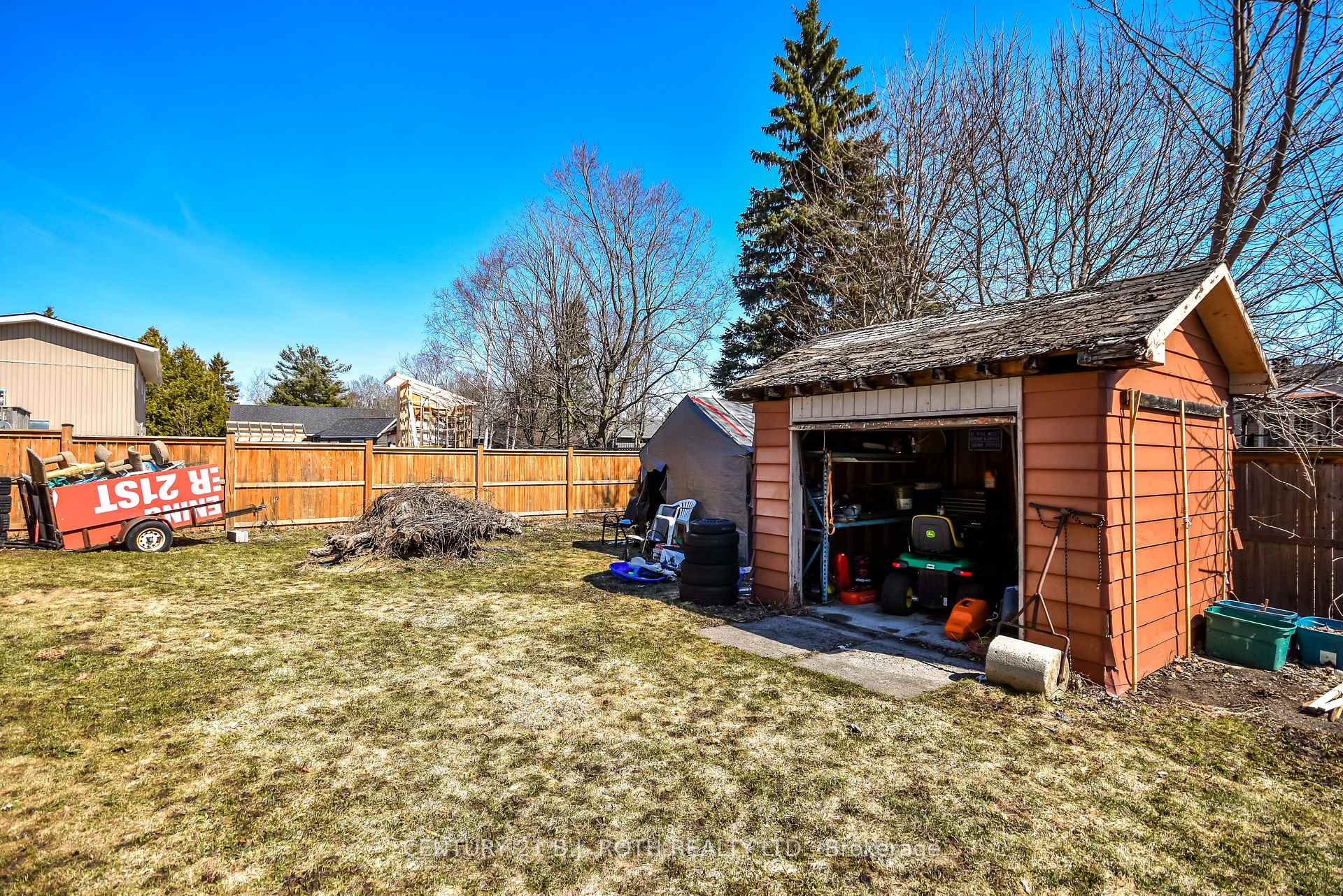3039 Poplar Road