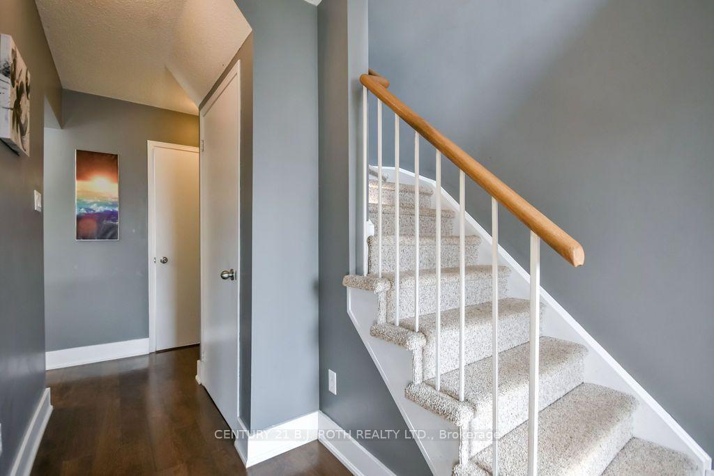 1244 BENSON Street
