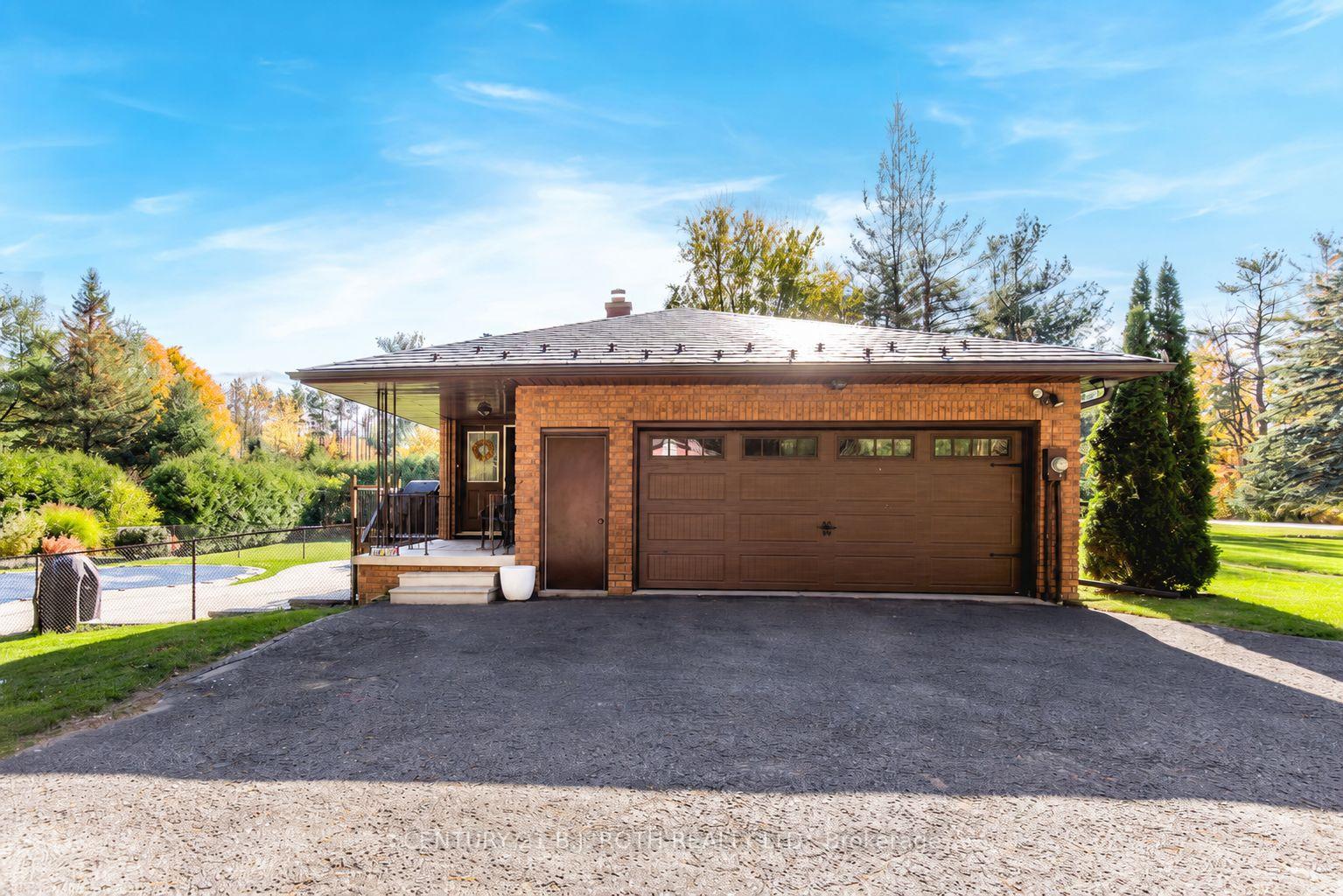 3257 LIAH Lane