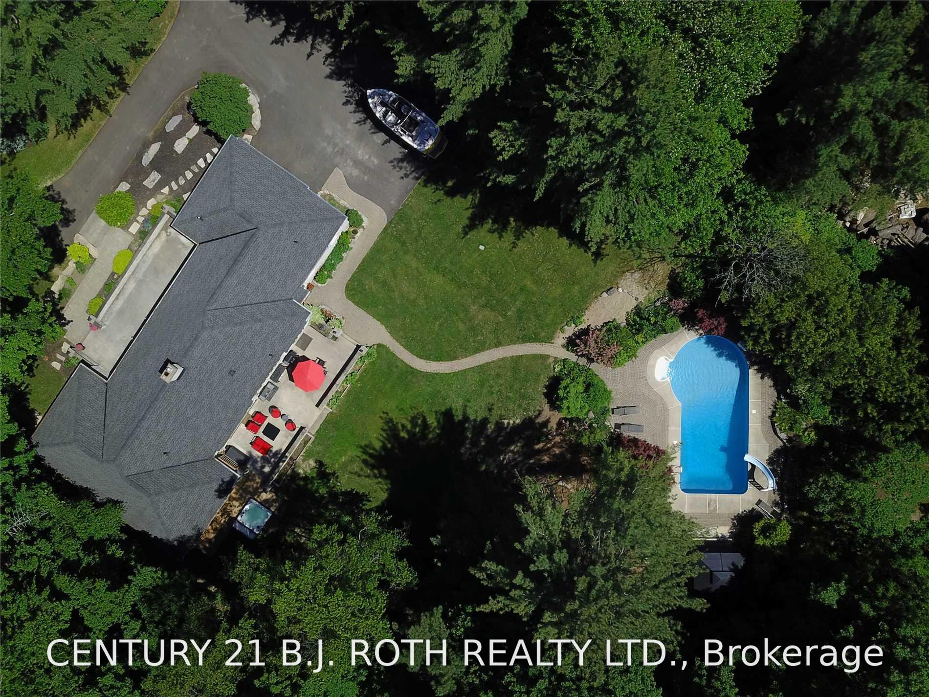3274 Liah Lane