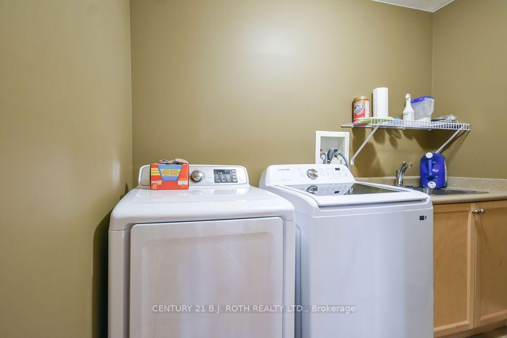 21 Armeda Clow Crescent