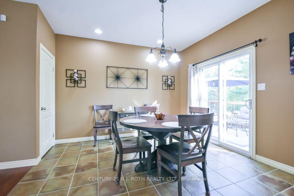 21 Armeda Clow Crescent