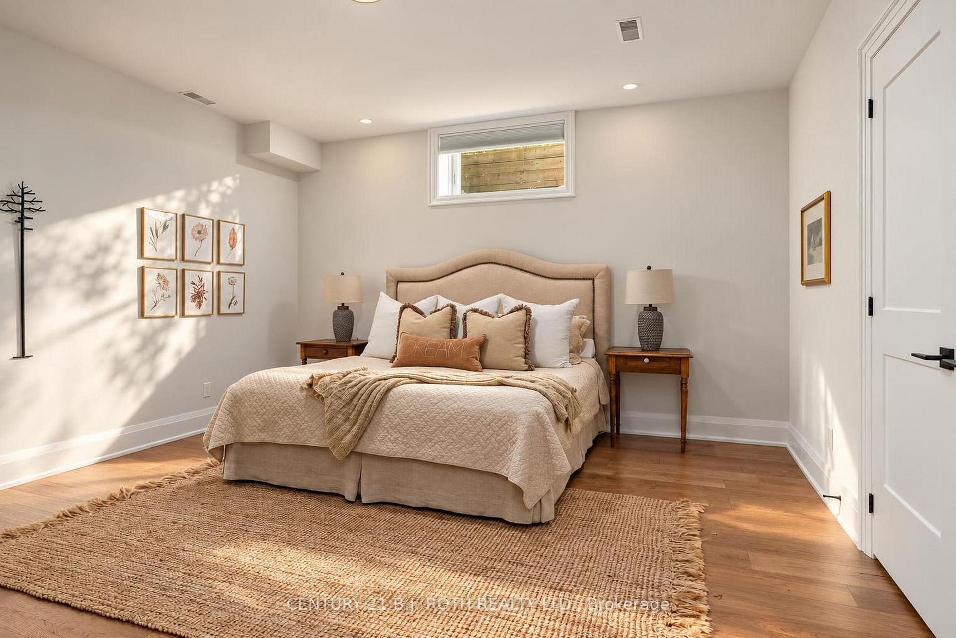 245 SUNNYBRAE Avenue