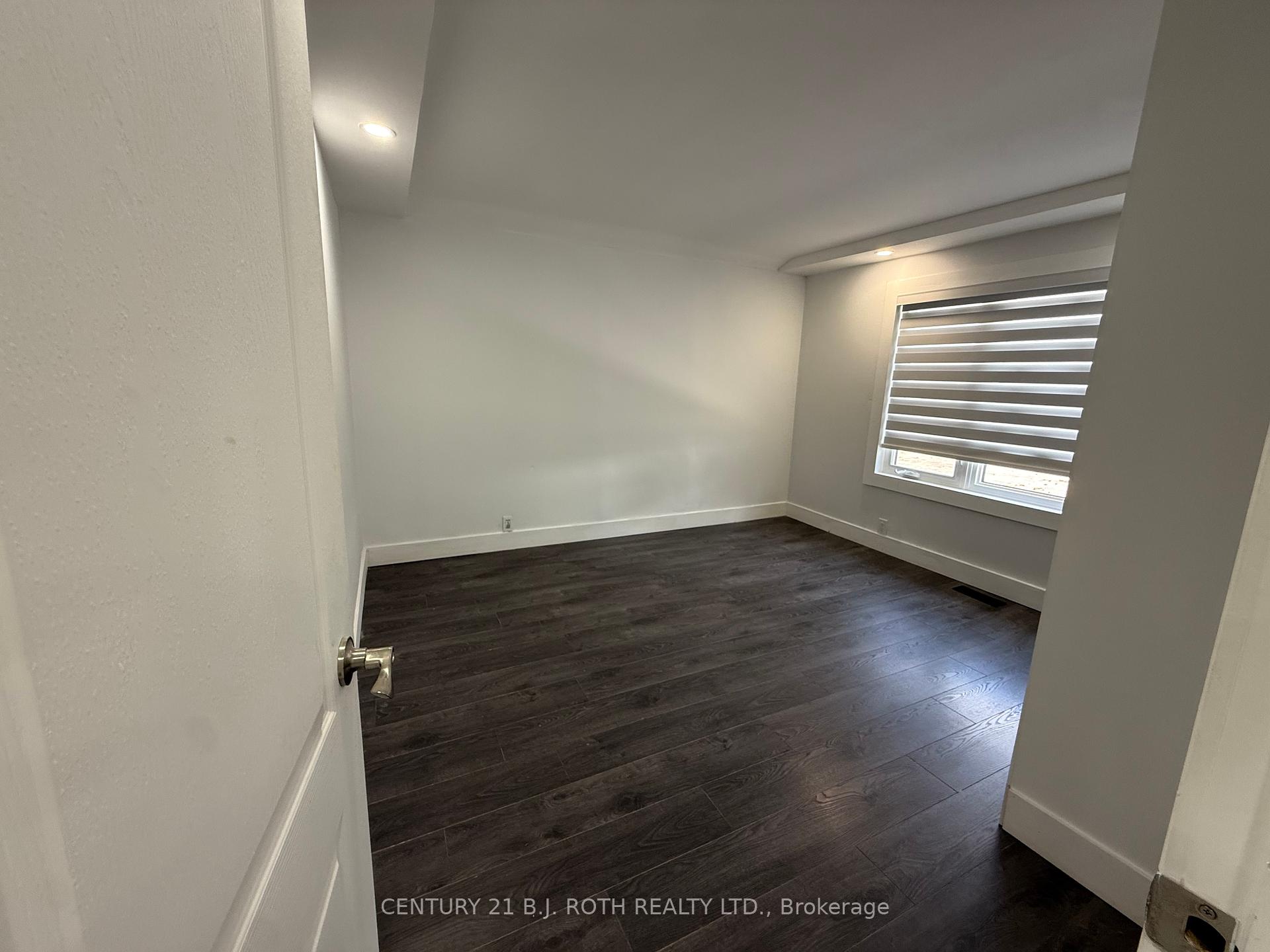 759 Essa Road Upper 2