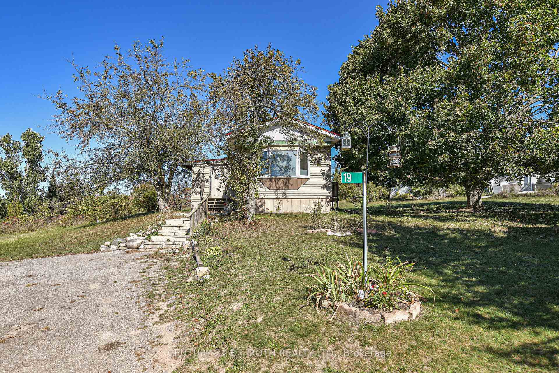 19 Claremont Crescent