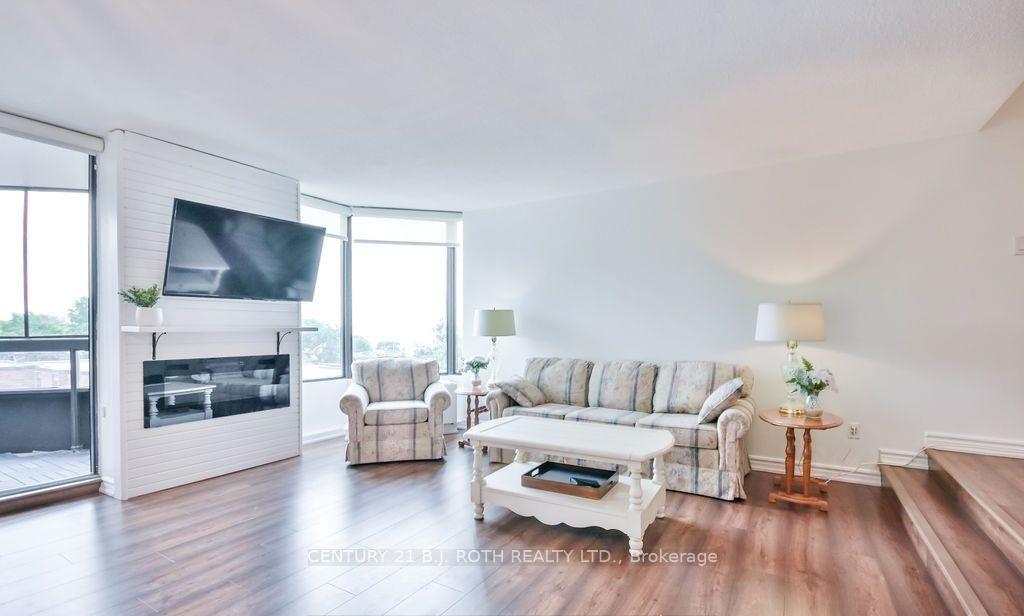 181 Collier Street 405