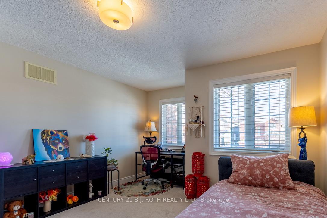137 Jewel House Lane