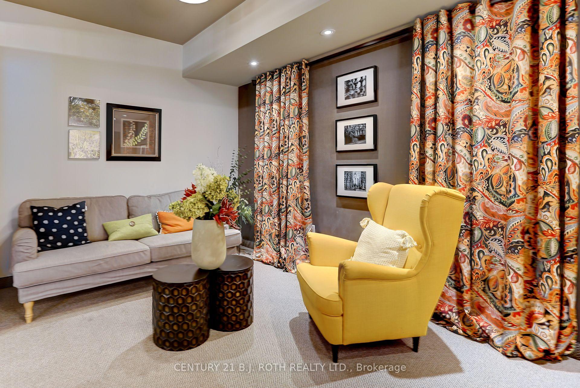 7 GREENWICH Street 407
