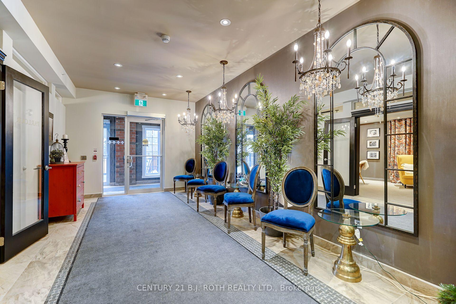 7 GREENWICH Street 407