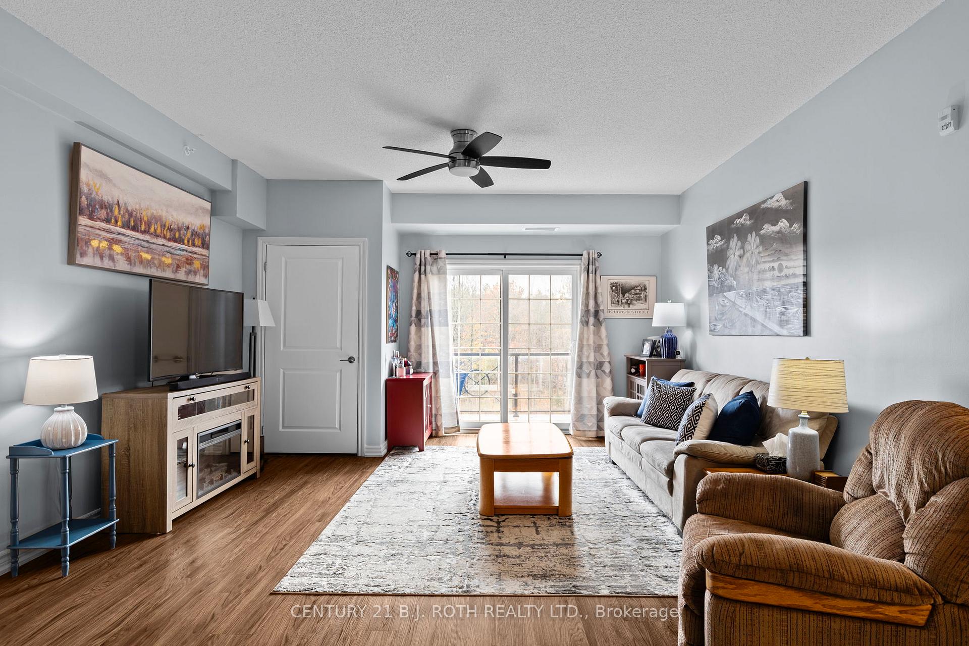 7 GREENWICH Street 407