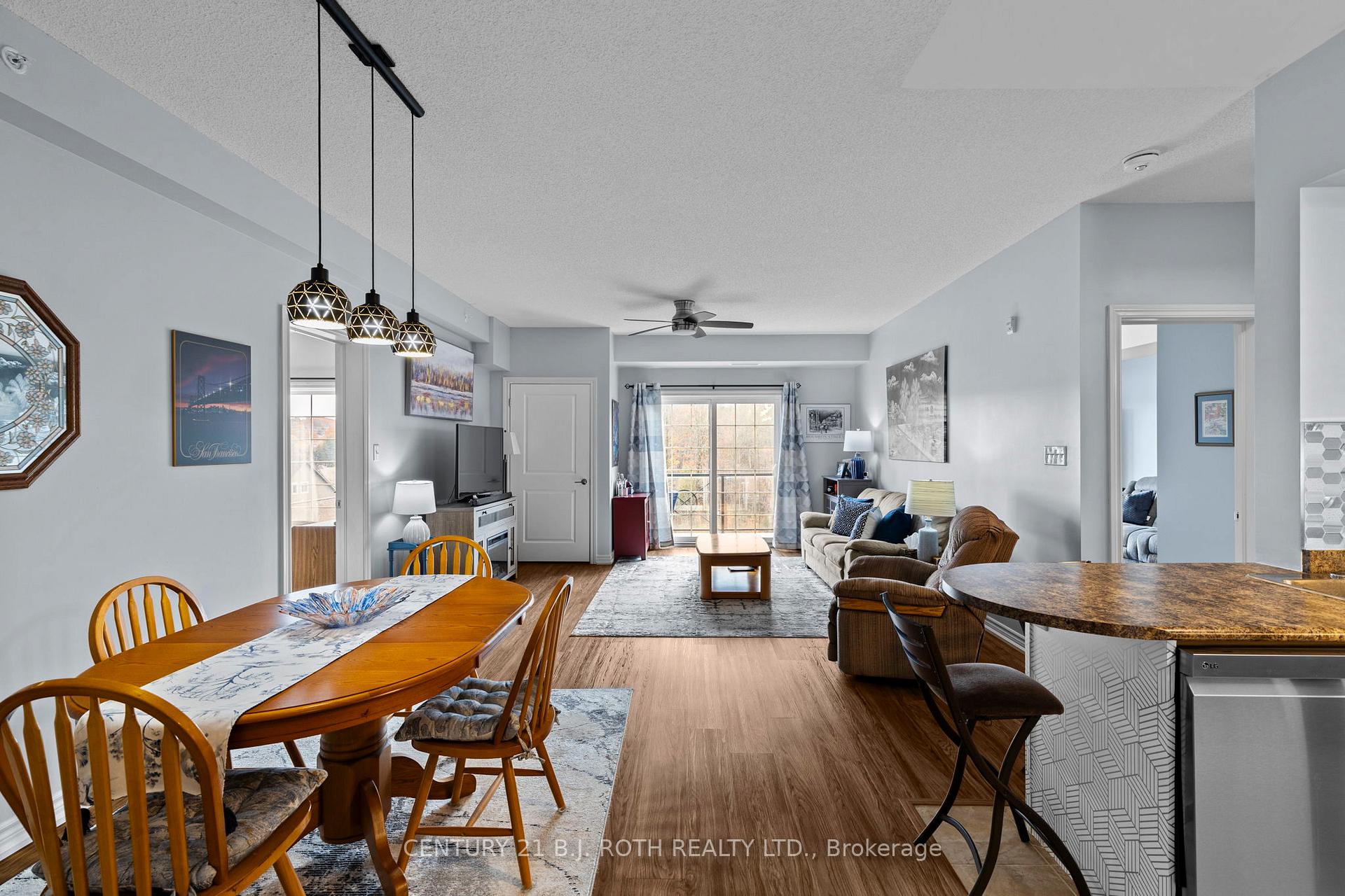 7 GREENWICH Street 407