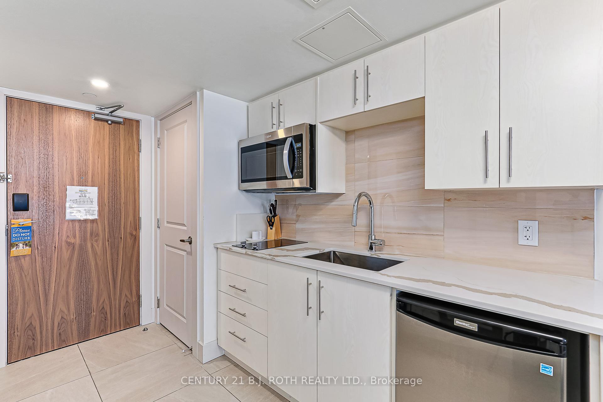 9 Harbour Street E 4407-09